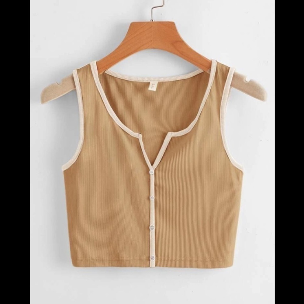 NEW - tan ribbed tank with buttons down the front